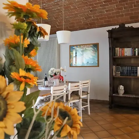 Casale Del Miglio Апартаменты *