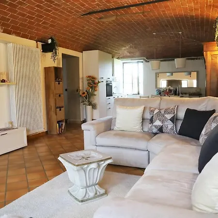 Casale Del Miglio Апартаменты